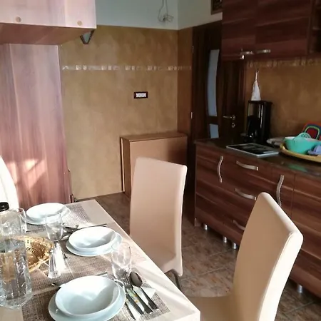 Apartament Orange Sunset Mamaia Nord Năvodari